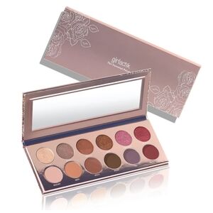 GIRLACTIK The Essential Palette